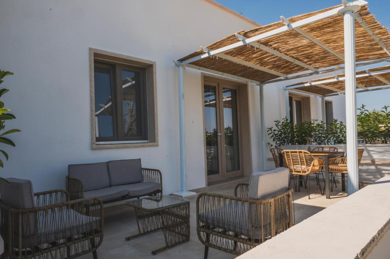 Dimorae Cama Guest House Cisternino Exterior foto