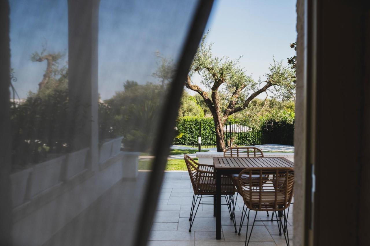 Dimorae Cama Guest House Cisternino Exterior foto